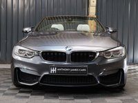 USED 2014 64 BMW M4 3.0 M4 2d 426 BHP HUGE SPEC, HEAD UP DISPLAY, ADAPTIVE LED LIGHTS, HEATED STEERING WHEEL, COMFORT PACKAGE, AIR COLLAR, HARMAN KARDON STEREO, WIND DEFLECTOR, COMFORT ACCESS, FULL HISTORY, JUST SERVICED, 12 MONTHS WARRANTY