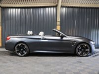 USED 2014 64 BMW M4 3.0 M4 2d 426 BHP HUGE SPEC, HEAD UP DISPLAY, ADAPTIVE LED LIGHTS, HEATED STEERING WHEEL, COMFORT PACKAGE, AIR COLLAR, HARMAN KARDON STEREO, WIND DEFLECTOR, COMFORT ACCESS, FULL HISTORY, JUST SERVICED, 12 MONTHS WARRANTY