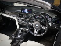 USED 2014 64 BMW M4 3.0 M4 2d 426 BHP HUGE SPEC, HEAD UP DISPLAY, ADAPTIVE LED LIGHTS, HEATED STEERING WHEEL, COMFORT PACKAGE, AIR COLLAR, HARMAN KARDON STEREO, WIND DEFLECTOR, COMFORT ACCESS, FULL HISTORY, JUST SERVICED, 12 MONTHS WARRANTY