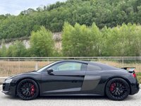 USED 2016 S AUDI R8 5.2 V10 PLUS QUATTRO 2d 602 BHP 