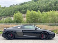 USED 2016 S AUDI R8 5.2 V10 PLUS QUATTRO 2d 602 BHP 