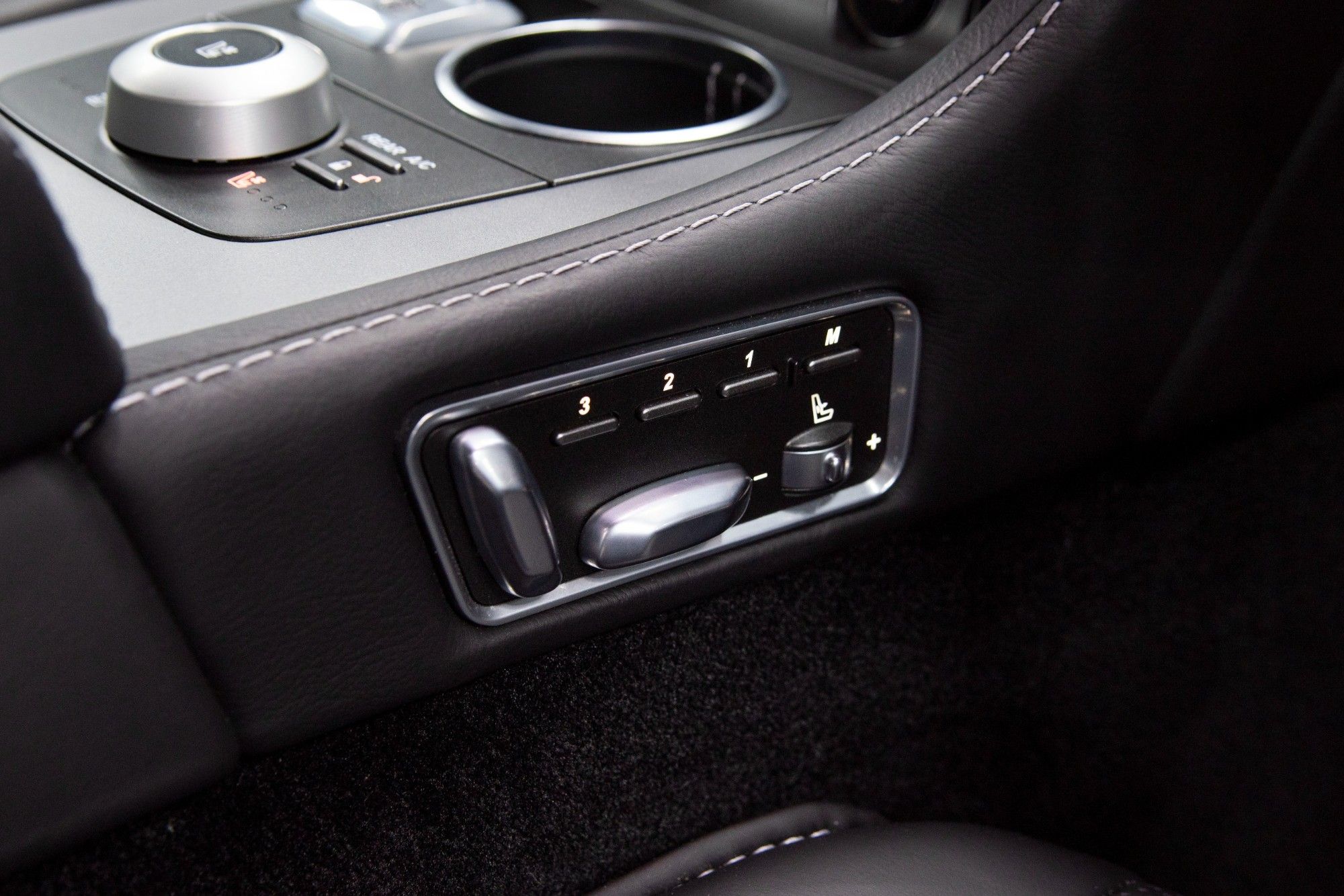 USED 2012 12 ASTON MARTIN RAPIDE 5.9 V12 