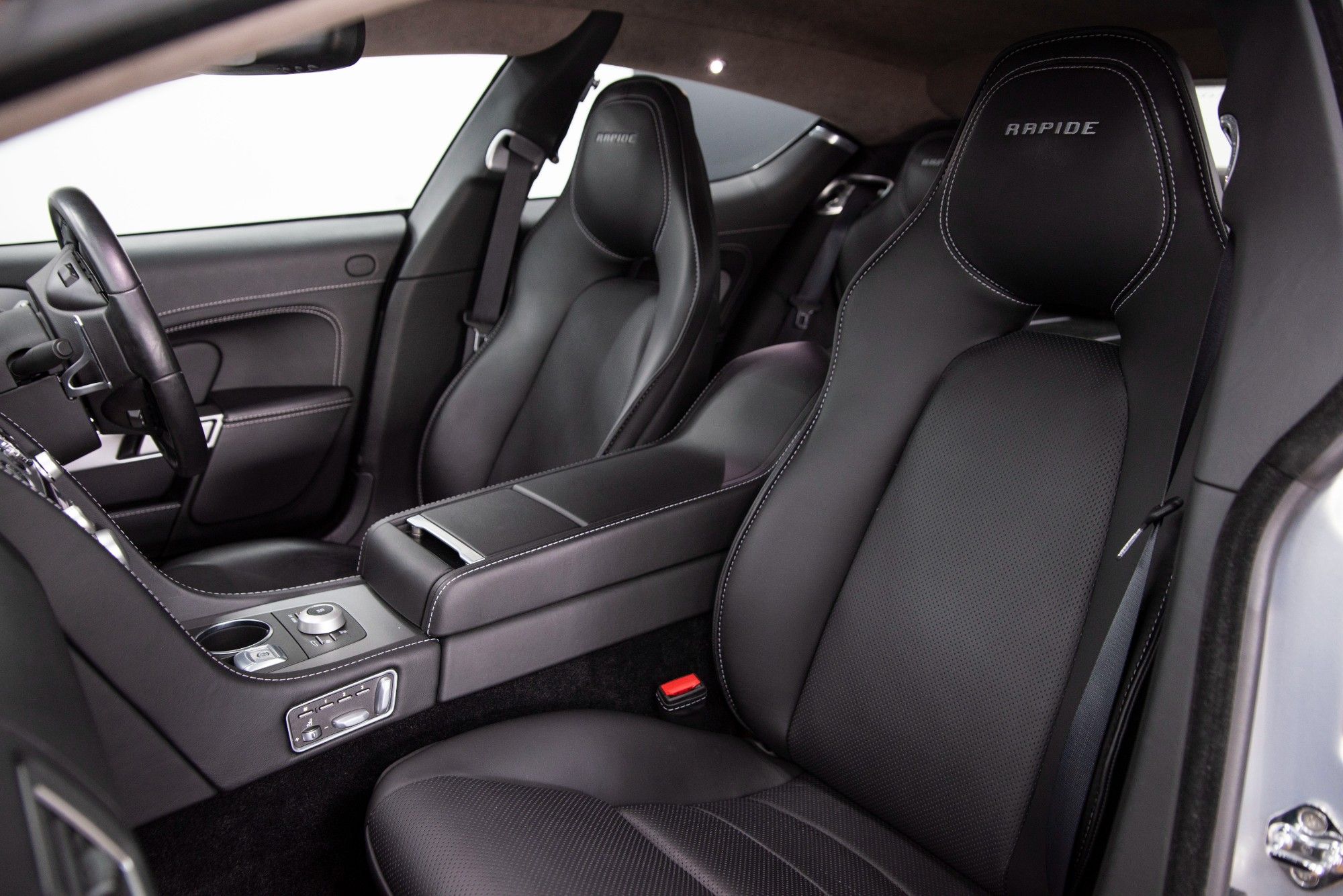 USED 2012 12 ASTON MARTIN RAPIDE 5.9 V12 