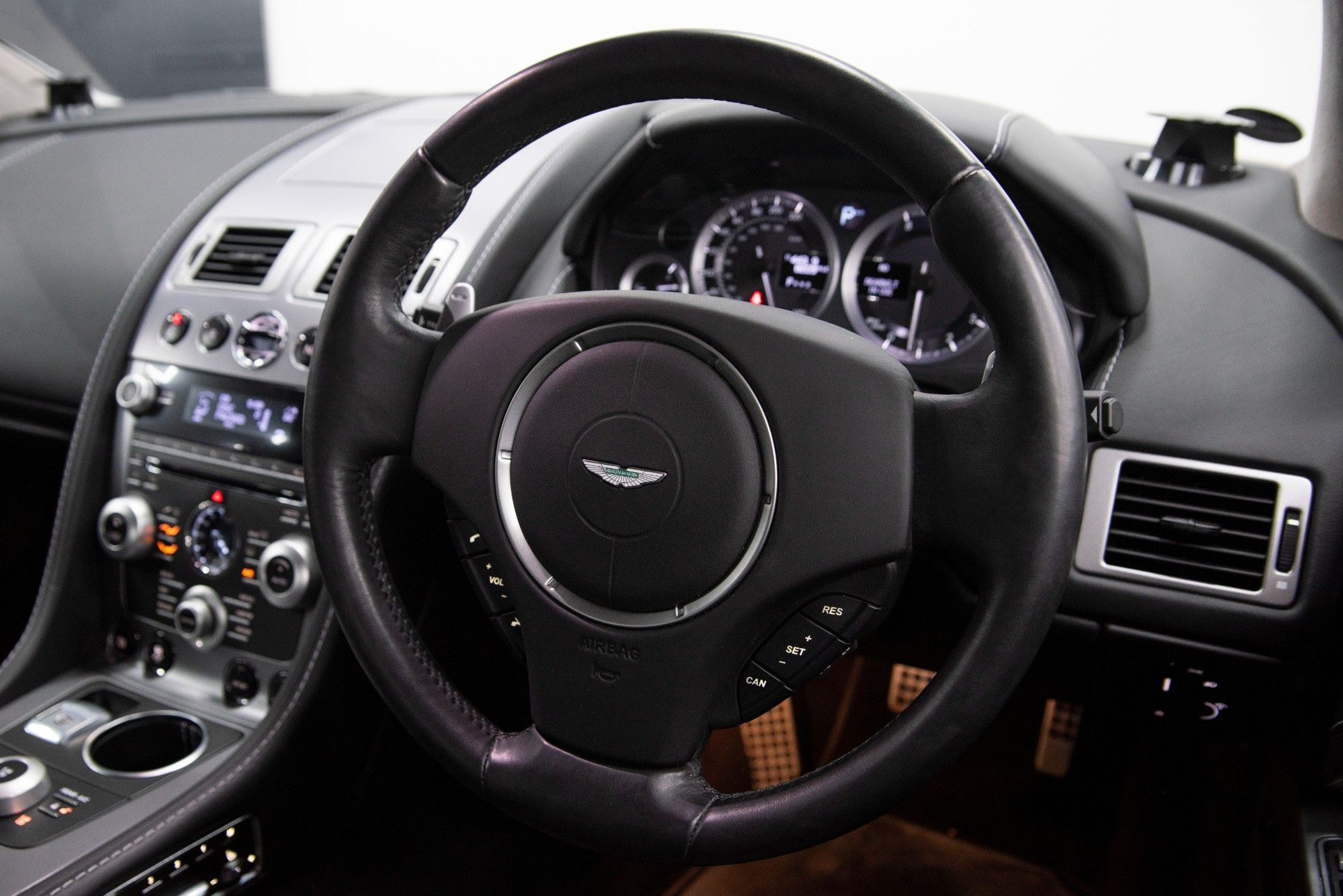USED 2012 12 ASTON MARTIN RAPIDE 5.9 V12 