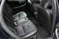 USED 2016 16 VOLVO V40 D2 SE LUX NAV AUTO 5 DOOR 120 BHP Sat Nav / Heated Seats / DAB