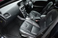USED 2016 16 VOLVO V40 D2 SE LUX NAV AUTO 5 DOOR 120 BHP Sat Nav / Heated Seats / DAB