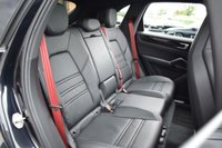 USED 2021 71 PORSCHE CAYENNE 3.0 V6 TIPTRONIC 5d 336 BHP PAN ROOF / BOSE / SPORTS SEATS
