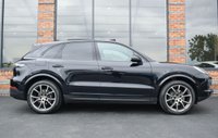USED 2021 71 PORSCHE CAYENNE 3.0 V6 TIPTRONIC 5d 336 BHP PAN ROOF / BOSE / SPORTS SEATS