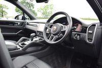 USED 2021 71 PORSCHE CAYENNE 3.0 V6 TIPTRONIC 5d 336 BHP PAN ROOF / BOSE / SPORTS SEATS