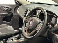 USED 2014 64 JEEP CHEROKEE 2.0 M-JET LONGITUDE PLUS 5d 168 BHP Automatic
