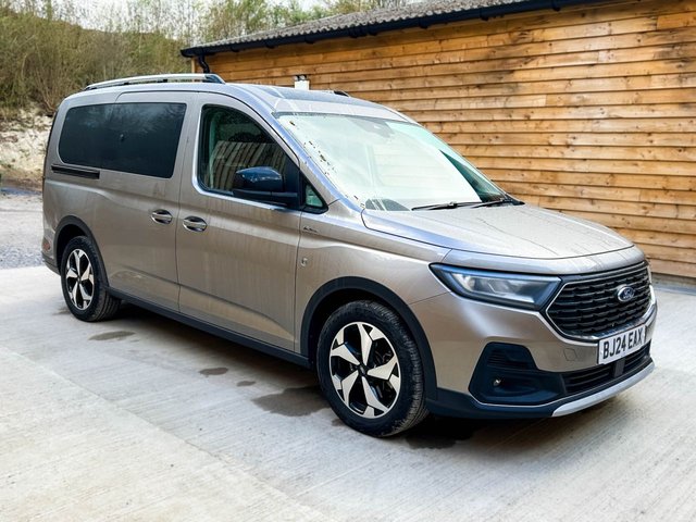 View our FORD GRAND TOURNEO CONNECT
