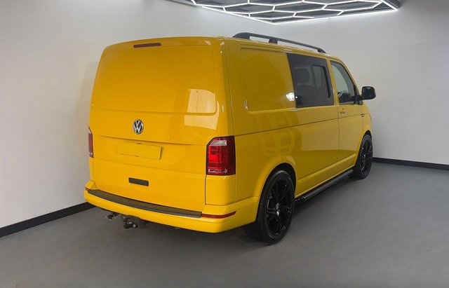 2016 VOLKSWAGEN TRANSPORTER - Photo 2