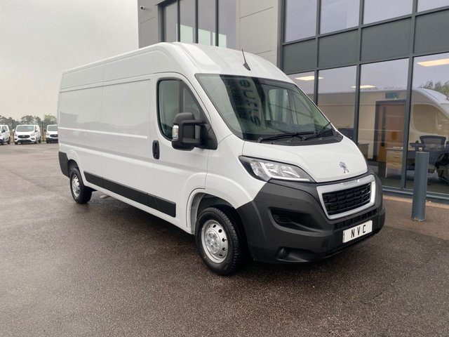 2024 73 Peugeot Boxer 2.2 BLUEHDI 335 L3H2 PROFESSIONAL PREMIUM PLUS 140PS **DELIVERY MILEAGE*