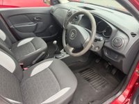 USED 2015 65 DACIA SANDERO STEPWAY 0.9 AMBIANCE TCE 5d 90 BHP 1 owner full service history