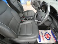 USED 2020 69 HYUNDAI IONIQ 1.6 PREMIUM SE MHEV 5d 140 BHP SAT NAV LEATHER HEATED SEATS STEERING WHEEL REAR VIEW CAMERA 1 OWNER EXCELLENT SERVICE HISTORY HYUNDAI WARRANTY TILL FEB 2025