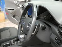 USED 2020 69 HYUNDAI IONIQ 1.6 PREMIUM SE MHEV 5d 140 BHP SAT NAV LEATHER HEATED SEATS STEERING WHEEL REAR VIEW CAMERA 1 OWNER EXCELLENT SERVICE HISTORY HYUNDAI WARRANTY TILL FEB 2025