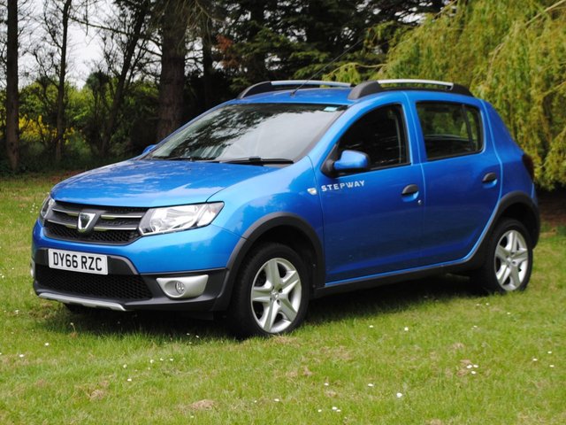 2016 66 Dacia Sandero Stepway 1.5 LAUREATE DCI 5d 90 BHP