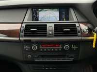 USED 2010 10 BMW X5 3.0 XDRIVE40D SE 5d 302 BHP THIS CAR COMES WITH 6 MONTHS WARRANTY BREAKDOWN COVER AND RECOVERY +  PERFECT EXAMPLE OF ALL WHEEL DRIVE+  7 SEATS+  CRUISE CONTROL +  DAB RADIO +  BLUETOOTH PHONE+  USB CONNECTION+  AUX CONNECTIVITY+  FRONT AND REAR PARKING SENSORS +  REVERSING CAMERA+  FRONT AND REAR HEATED SEATS+  MEMORY SEATS+  FRONT ELECTRICALLY ADJUSTABLE SEATS+  DAY TIME RUNNING LIGHT+  DUAL ZONE CLIMATE CONTROL+  PRIVACY GLASS+  AUTO AND ELECTRONIC PARKING BRAKE+  HILL HOLD ASSIST+  RAIN SENSORS+