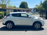 USED 2015 15 NISSAN JUKE 1.6 ACENTA PREMIUM XTRONIC 5d 117 BHP 
