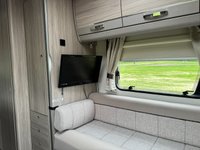 USED 2020 70 ELDDIS AUTOQUEST 196 ELDDIS AUTOQUEST 196 - 6 BERTH WITH 6 BERTH TRAVEL SEATS Electric drop down bed
