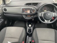 USED 2014 14 TOYOTA YARIS 1.3 VVT-I ICON PLUS 5d 99 BHP 