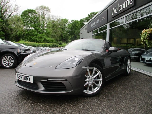 2017 17 Porsche 718 2.0 BOXSTER PDK 2d 295 BHP