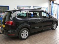 USED 2020 70 VOLKSWAGEN SHARAN 1.4 SE NAVIGATION TSI DSG 5d 148 BHP 7 SEAT SAT NAV CRUISE CONTROL PARKING SENSORS 1 OWNER SERVICE HISTORY 6 MONTHS GOLD WARRANTY