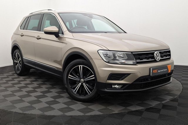 2018 67 VOLKSWAGEN TIGUAN 2.0 SE NAV TDI BMT 5d 148 BHP Sat Nav Apple Car Play
