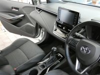 USED 2021 21 TOYOTA COROLLA 1.8 DESIGN 5d 121 BHP SAT NAV PART LEATHER HEATED SEATS REAR VIEW CAMERA CRUISE CONTROL PARKING SENSORS 1 OWNER SERVICE HISTORY 10 YR TOYOTA WARRANTY TILL APRIL 2031