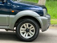 USED 2010 10 SUZUKI JIMNY 1.3 SZ4 3d 85 BHP 