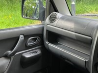 USED 2010 10 SUZUKI JIMNY 1.3 SZ4 3d 85 BHP 