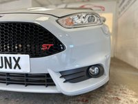 USED 2017 17 FORD FIESTA 1.6 EcoBoost ST-200 3dr LOW RATE FINANCE AVAILABLE + FREE12 MONTH RAC MEMBERSHIP + RAC PLATINUM WARRANTY INCLUDED