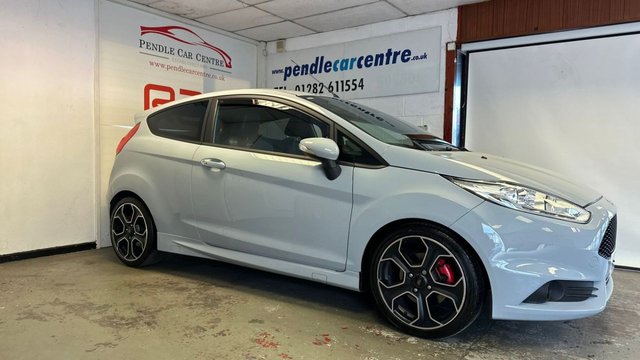 2017 FORD FIESTA - Photo 8