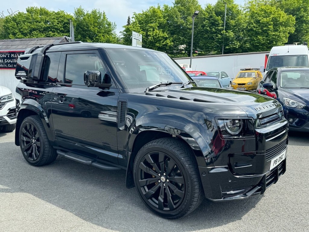 USED 2023 P LAND ROVER DEFENDER 3.0 X-DYNAMIC HSE 3d 246 BHP FULL BODYKIT FITTED