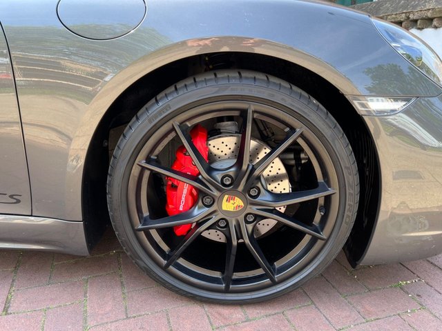 View our PORSCHE 718