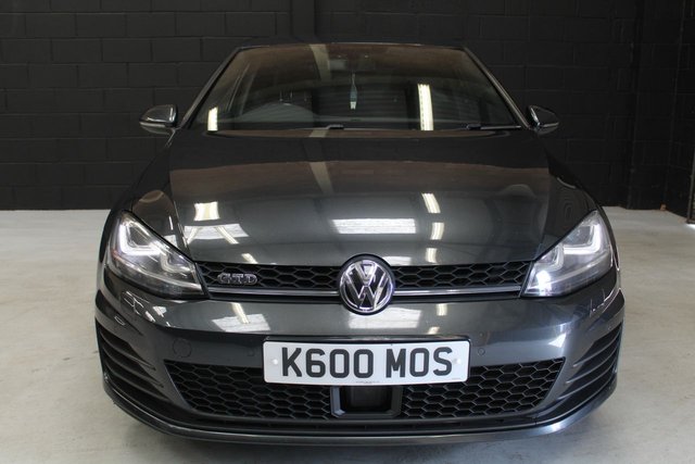 View our VOLKSWAGEN GOLF