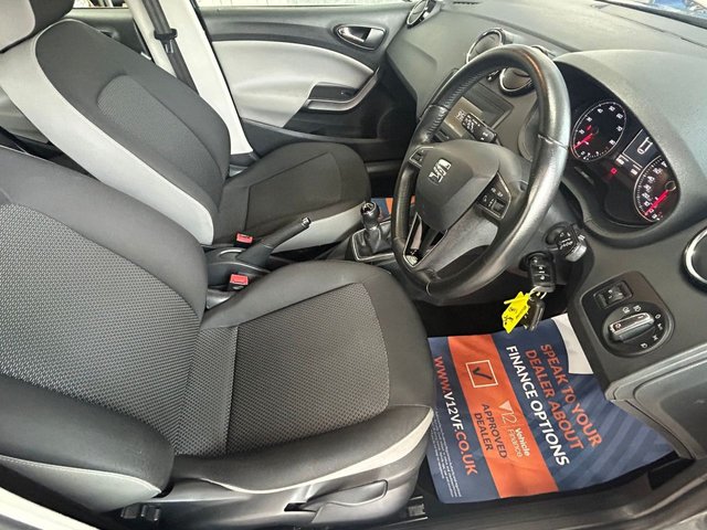 2015 SEAT IBIZA - Photo 9