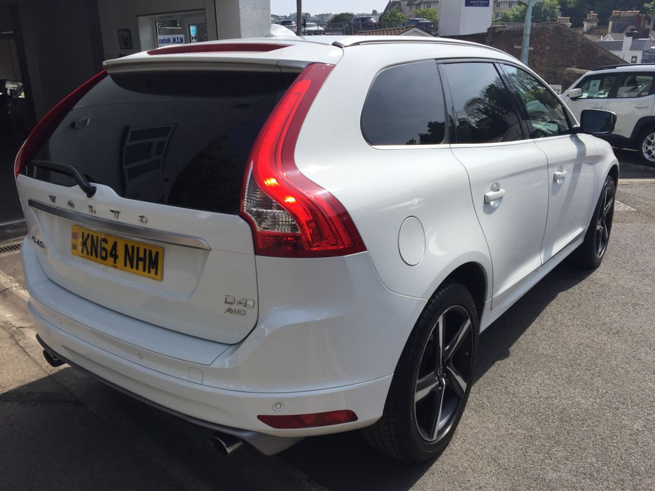 2014 Volvo Xc60 D4 R-Design Lux Nav Awd £16,500