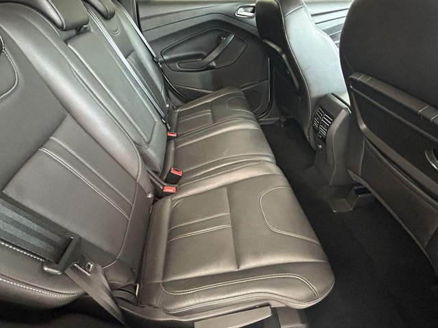 2014 FORD KUGA - Photo 10