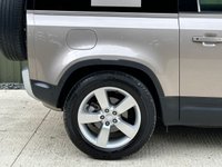 USED 2023 72 LAND ROVER DEFENDER 3.0 HSE MHEV 3d 246 BHP 
