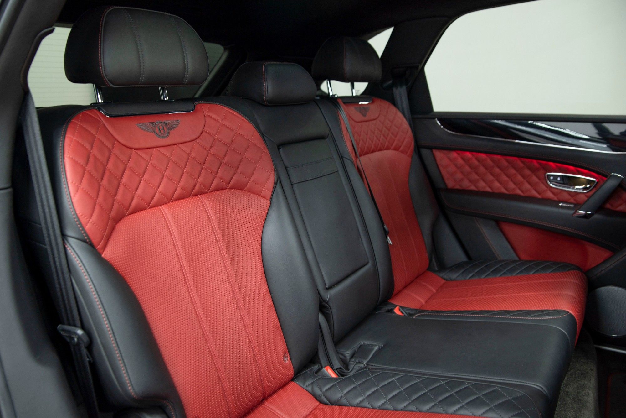 USED 2017 67 BENTLEY BENTAYGA W12 6.0 