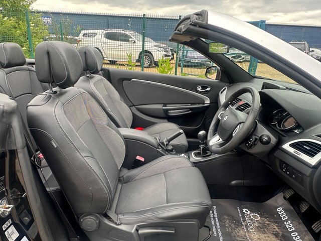 2012 Renault Megane - Photo 11