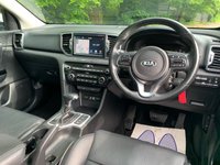 USED 2017 17 KIA SPORTAGE 1.7 CRDI 3 ISG 5d 139 BHP GREAT SPEC 2017 KIA SPORTAGE 3 CRDi SUV 5DR AUTOMATIC - FULL HEATED LEATHER - PANORAMIC GLASS ROOF - SATELLITE NAVIGATION - 2 OWNERS - SERVICE HISTORY
