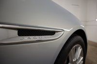 USED 2015 65 JAGUAR XE 2.0 GTDI PRESTIGE 4d 197 BHP 