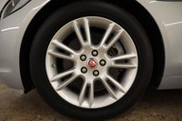USED 2015 65 JAGUAR XE 2.0 GTDI PRESTIGE 4d 197 BHP 