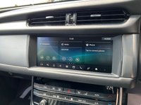 USED 2018 68 JAGUAR XF 2.0 PORTFOLIO 5d 247 BHP Top Specification  Low Miles Estate
