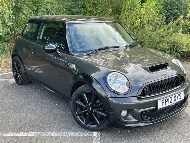 View our MINI HATCH COOPER