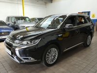USED 2020 70 MITSUBISHI OUTLANDER 2.4 PHEV EXCEED SAFETY 5d 222 BHP SAT NAV HEATED LEATHER INTERIOR REAR VIEW CAMERA CRUISE CONTROL PARKING SENSORS 1 OWNER EXCELLENT SERVICE HISTORY MITSUBISHI WARRANTY TILL SEPT 2025