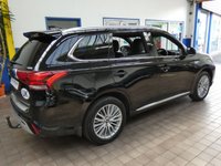 USED 2020 70 MITSUBISHI OUTLANDER 2.4 PHEV EXCEED SAFETY 5d 222 BHP SAT NAV HEATED LEATHER INTERIOR REAR VIEW CAMERA CRUISE CONTROL PARKING SENSORS 1 OWNER EXCELLENT SERVICE HISTORY MITSUBISHI WARRANTY TILL SEPT 2025