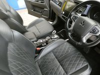 USED 2020 70 MITSUBISHI OUTLANDER 2.4 PHEV EXCEED SAFETY 5d 222 BHP SAT NAV HEATED LEATHER INTERIOR REAR VIEW CAMERA CRUISE CONTROL PARKING SENSORS 1 OWNER EXCELLENT SERVICE HISTORY MITSUBISHI WARRANTY TILL SEPT 2025